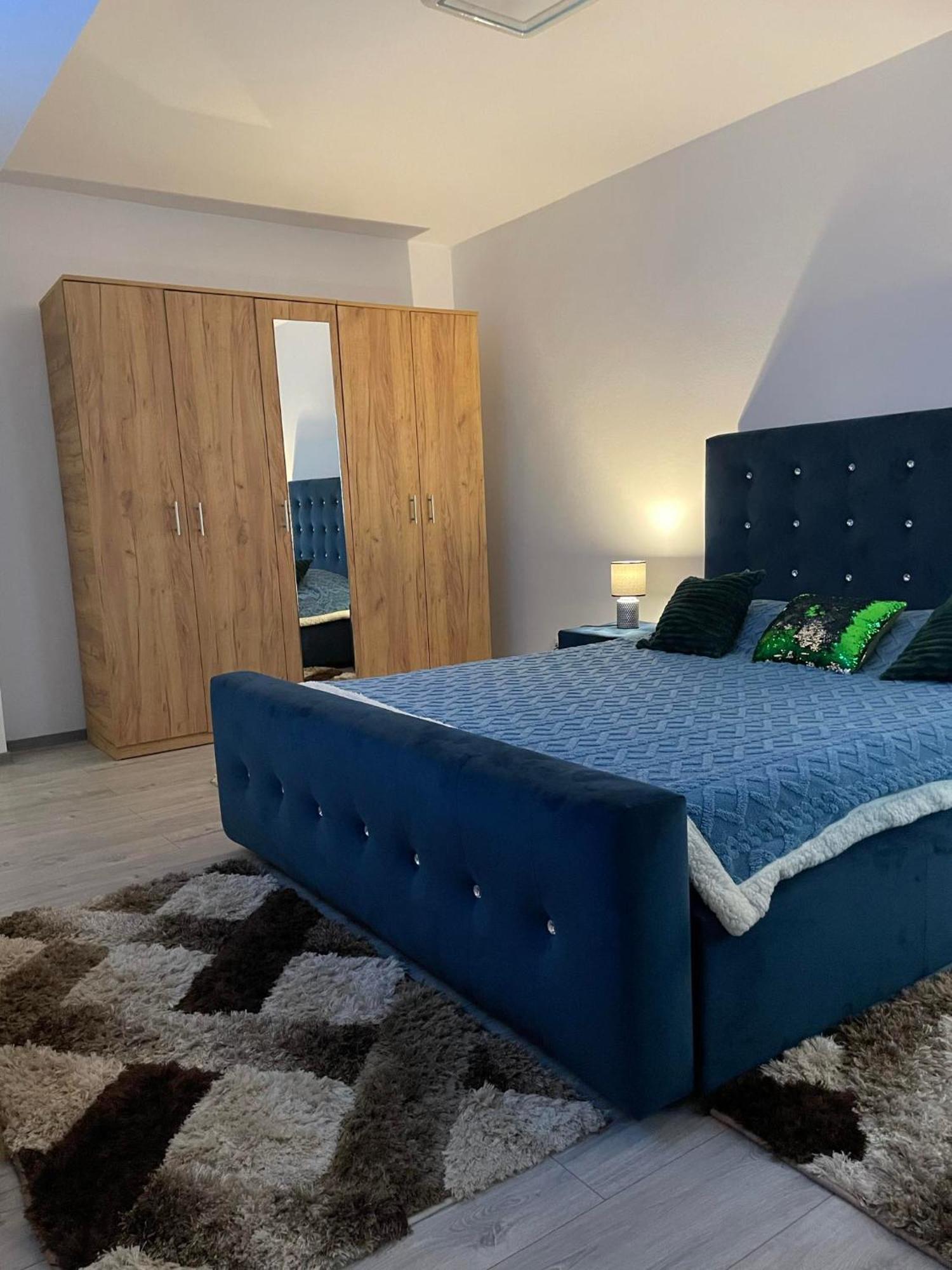 Apartament Nectaria Băile Herculane Exteriör bild