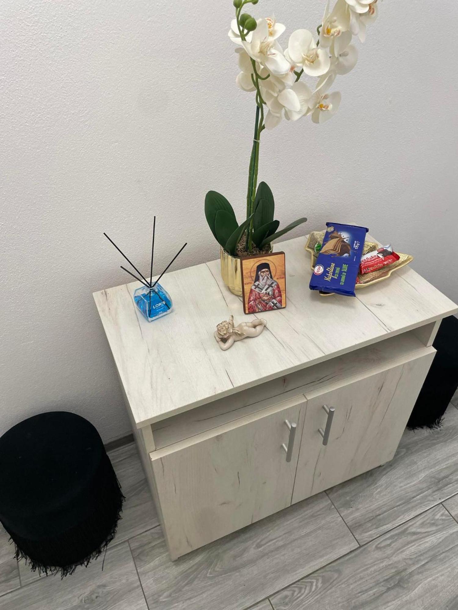Apartament Nectaria Băile Herculane Exteriör bild